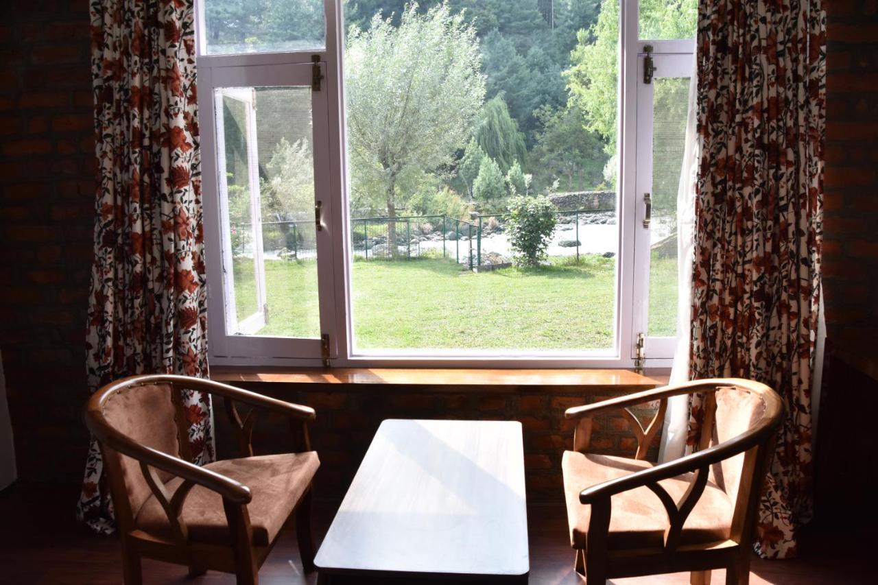 Hotel Lidder Palace Pahalgām Dış mekan fotoğraf