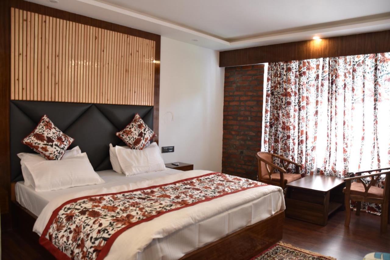 Hotel Lidder Palace Pahalgām Dış mekan fotoğraf