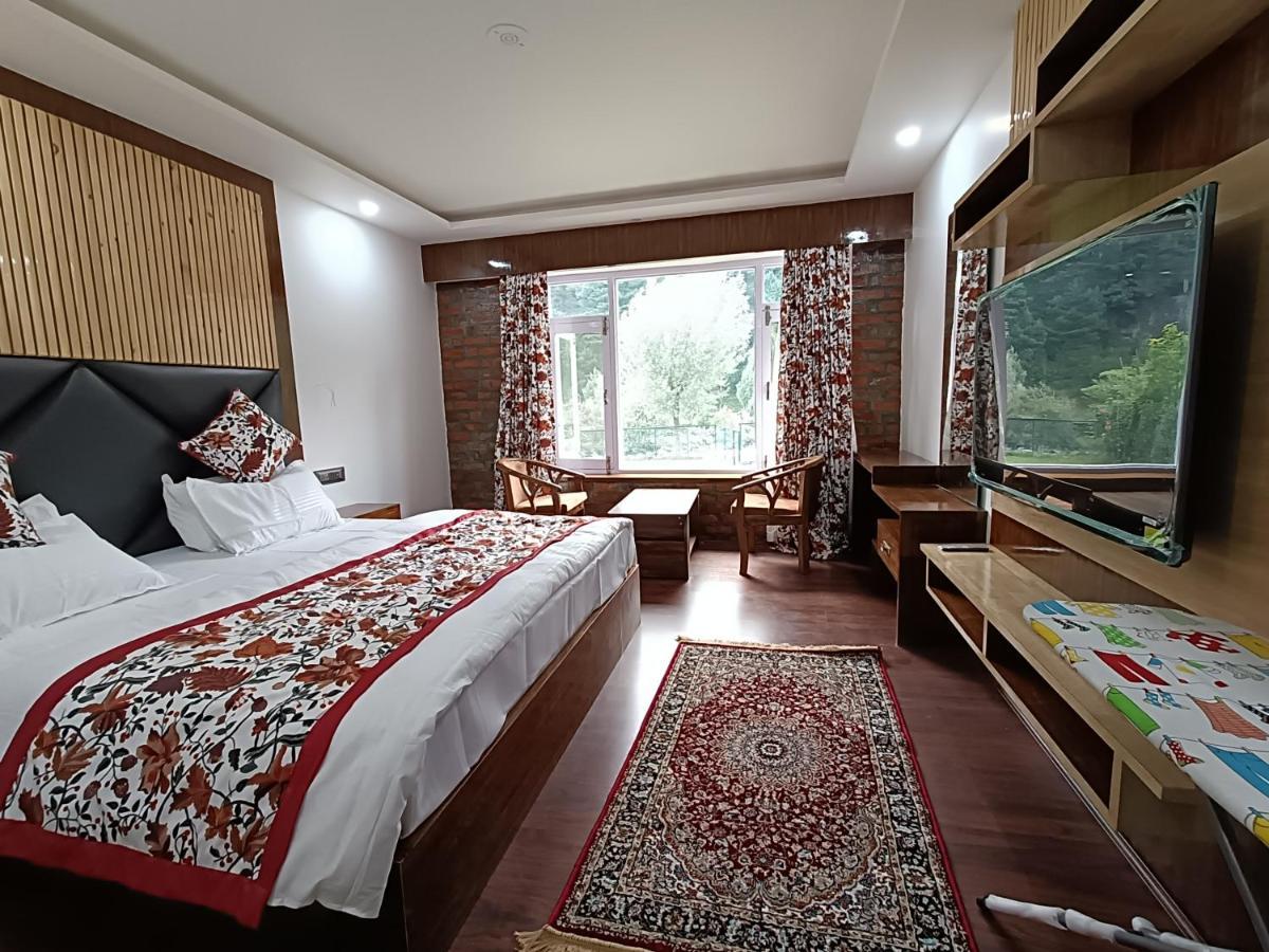 Hotel Lidder Palace Pahalgām Dış mekan fotoğraf